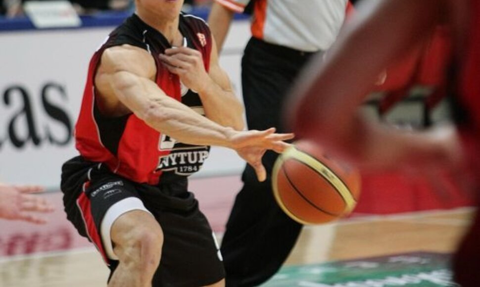 „Lietuvos rytas“ nepasigailėjo „Aisčių“
