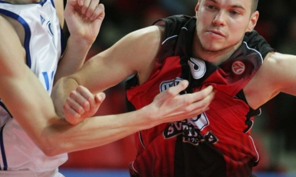 „Lietuvos rytas“ nepasigailėjo „Aisčių“
