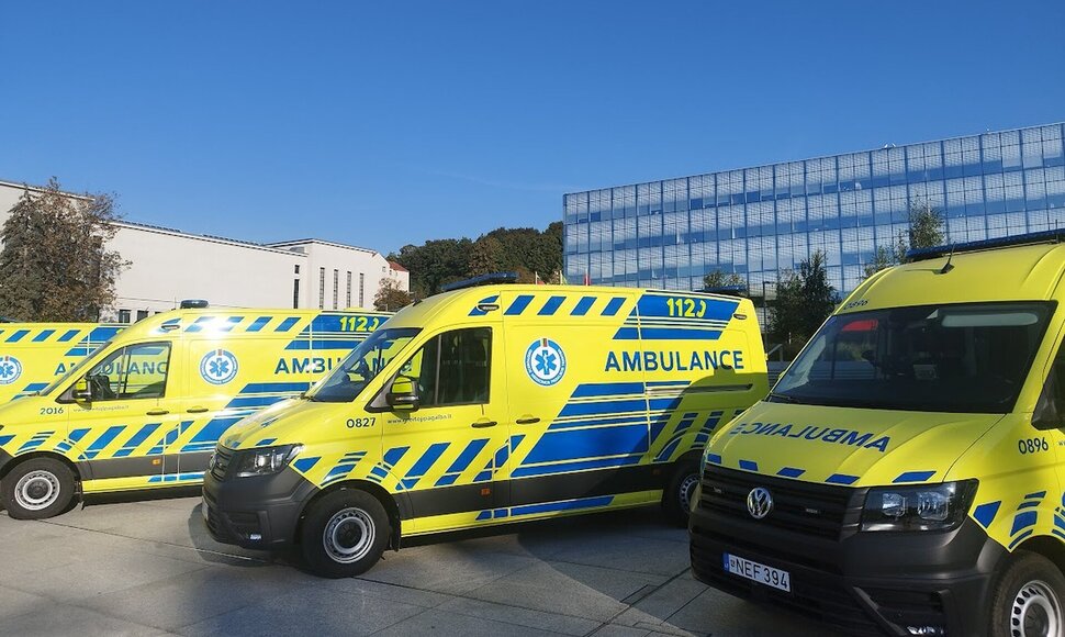 Nauji greitosios pagalbos automobiliai