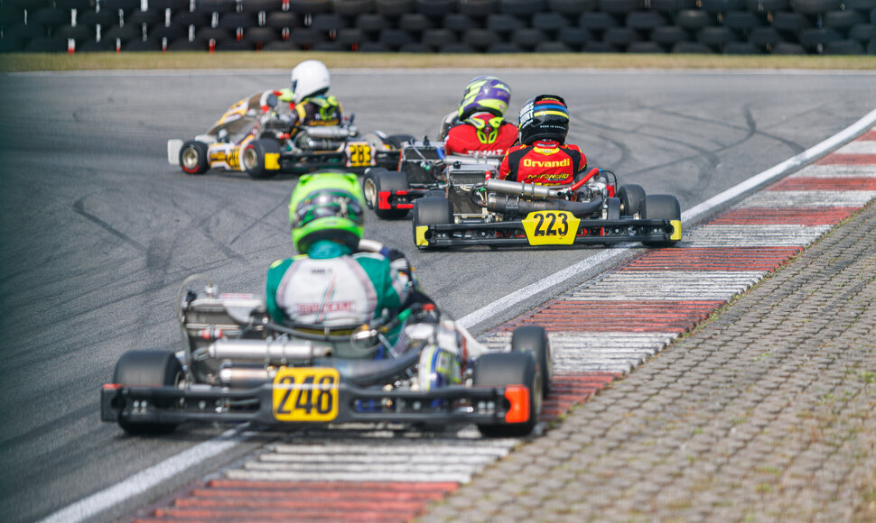 Kartingų čempionato II etapas kartu su Baltijos Taurės I etapu Kandavoje