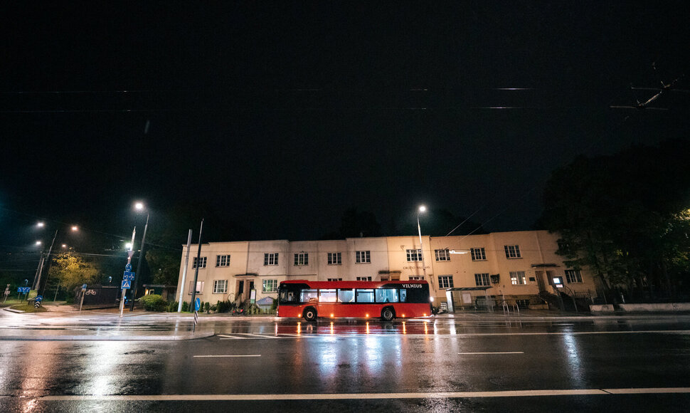 Naktiniai autobusai. JUDU nuotr.