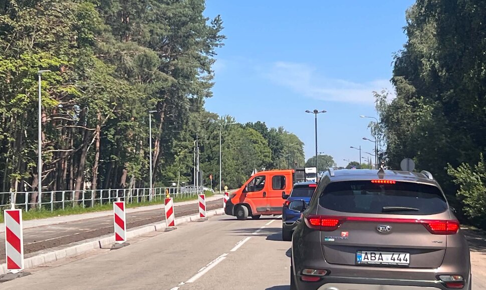 Spūstys prie Palangos dėl kelio remonto