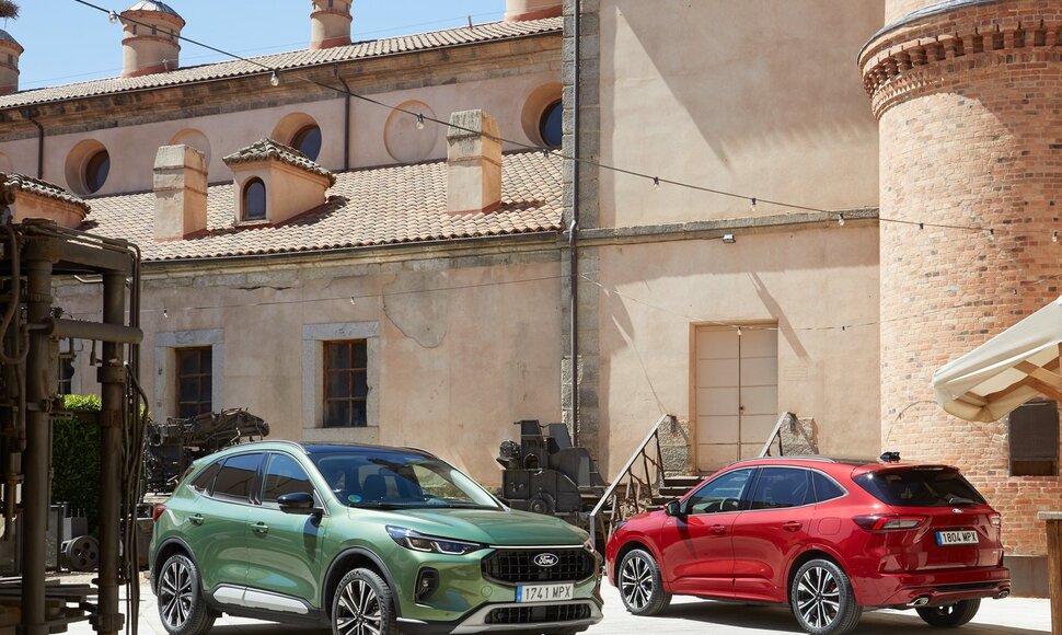 &bdquo;Ford Kuga&ldquo; hibridas