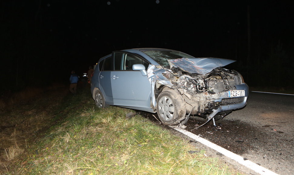 Vakaro avarija kelyje Tauragė-Jurbarkas 2014 m. lapkričio 13 d. 