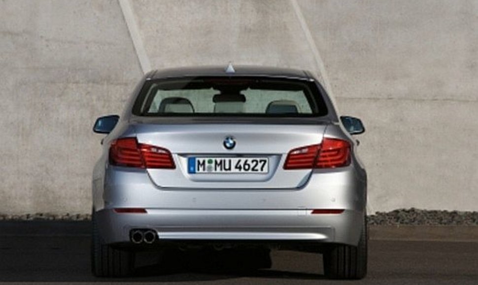 BMW 5 sedanas