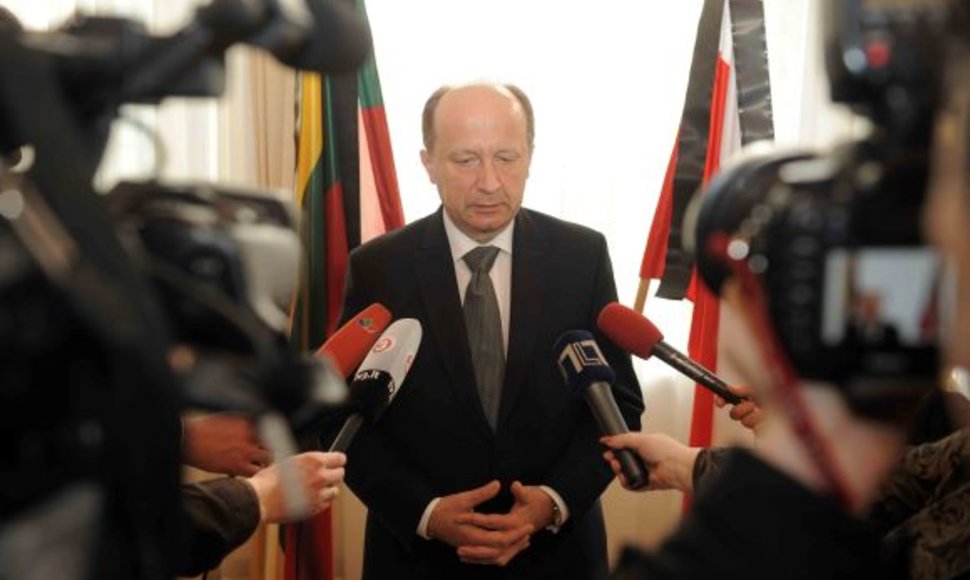 Lietuvos delegacija pagerbė L.Kaczynskio atminimą