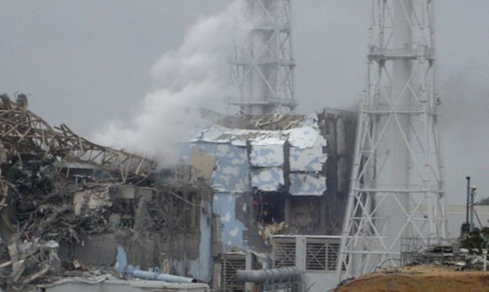 Fukušima-1 atominė elektrinė kovo 16 d.