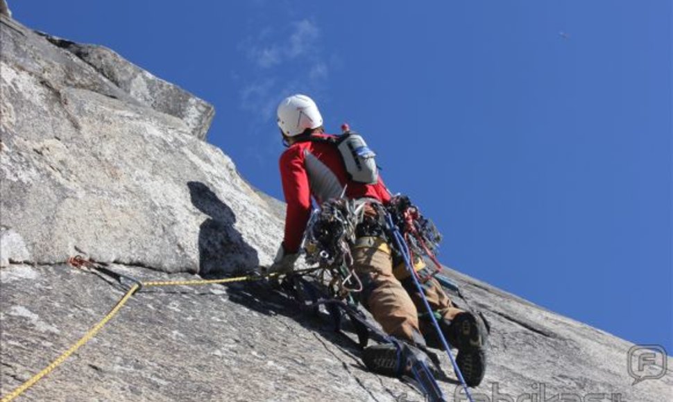 „Montis Magia Alpinistai“ Saulė ir Gediminas pakeliui į El Capitan viršūnę