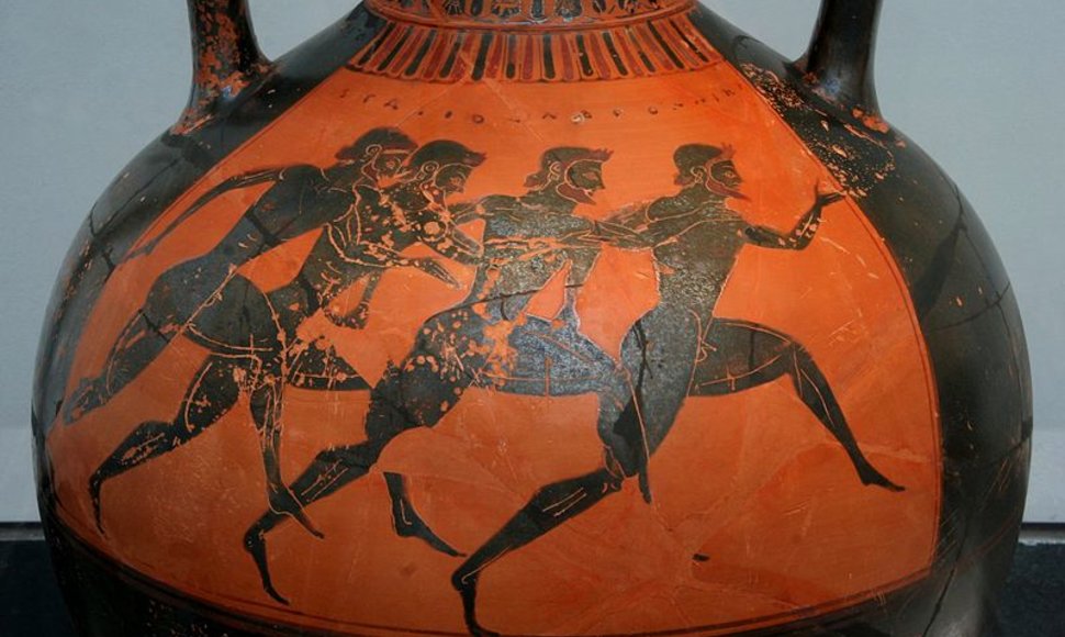 Bėgikai, pavaizduoti ant antikinės graikiškos vazos