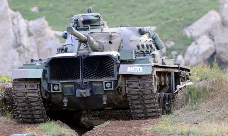 Turkijos tankas kurdų gyvenamoje teritorijoje šalies pietryčiuose