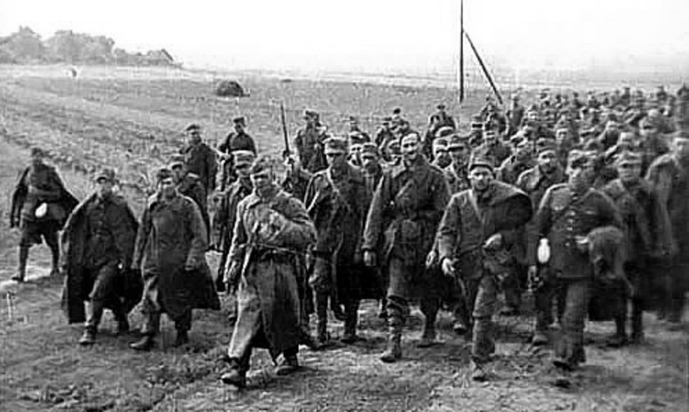 Į sovietų nelaisvę 1939-aisiais patekę lenkų kariai