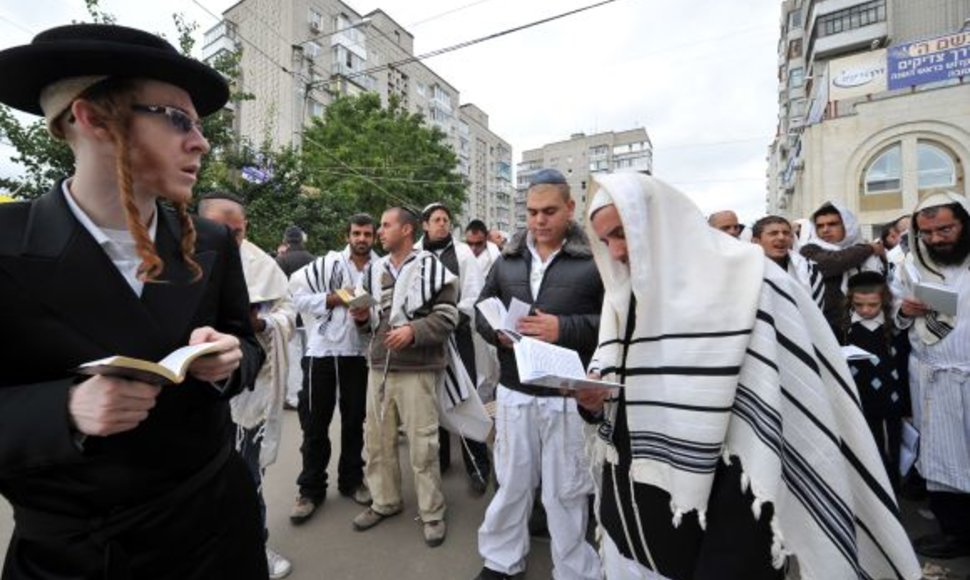 Žydų chasidų piligrimai Umanėje