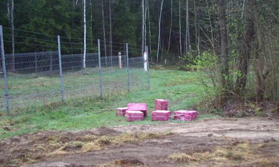 Per valstybės sieną permestos kontrabandinės cigaretės