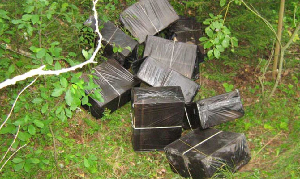 Per valstybės sieną permestos kontrabandinės cigaretės
