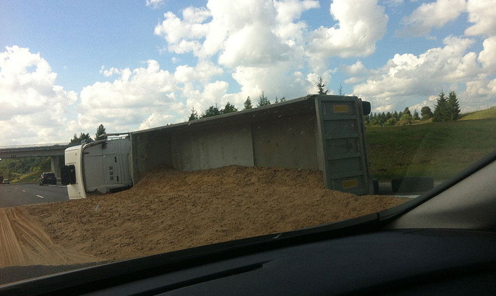 Avarijos vietoje autostradoje Klaipėda–Kaunas