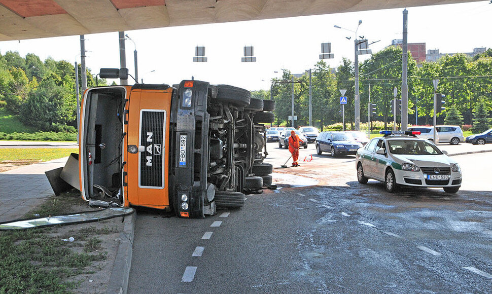 Įvykio vietoje Vilniuje, Laisvės pr.