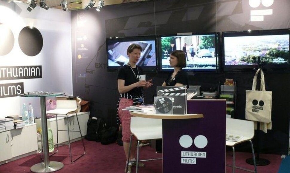 Lietuvos kino stende - prodiuserės Rasa Miškinytė ir Marija Razgutė