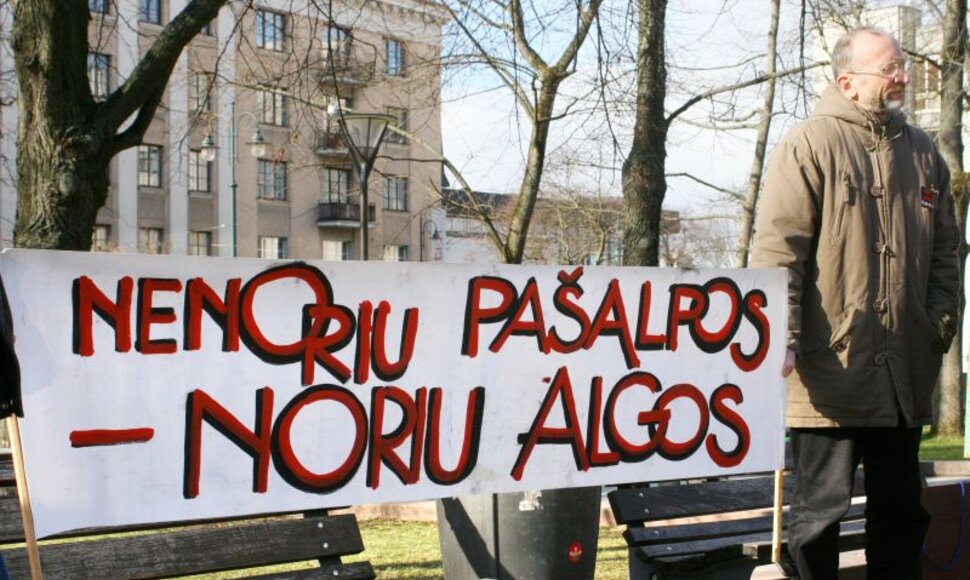 Pedagogų atlyginimai šiais metais didinami jau trečią kartą.