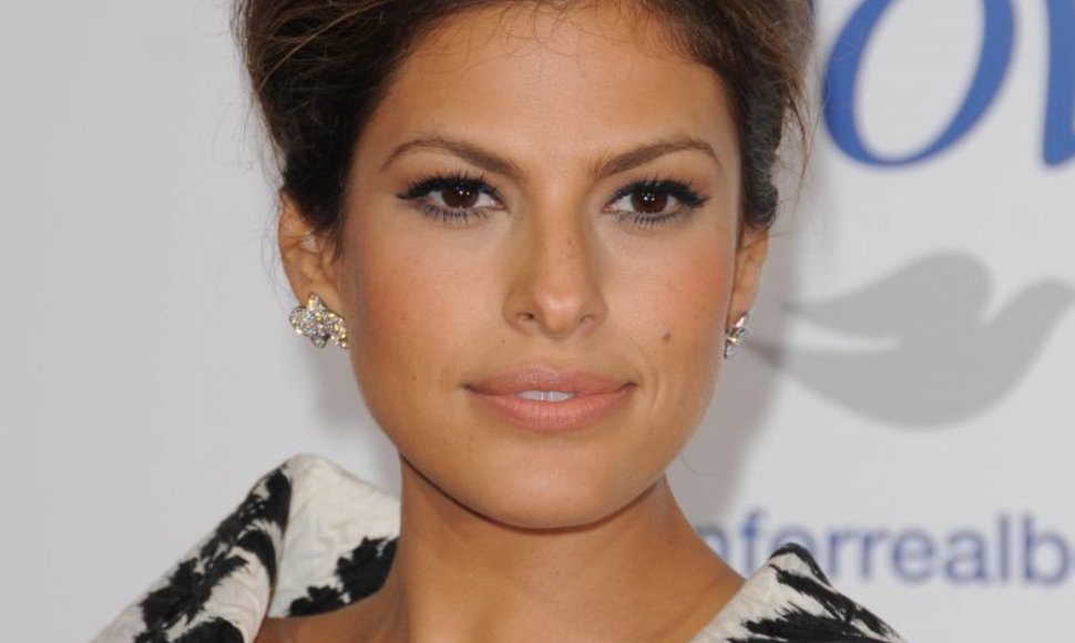 Eva Mendes.