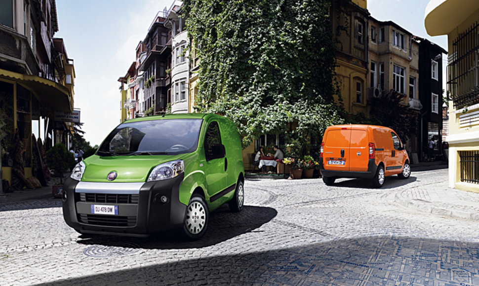 „Fiat Fiorino“ pripažintas „2009 m. lengvuoju komerciniu automobiliu”.