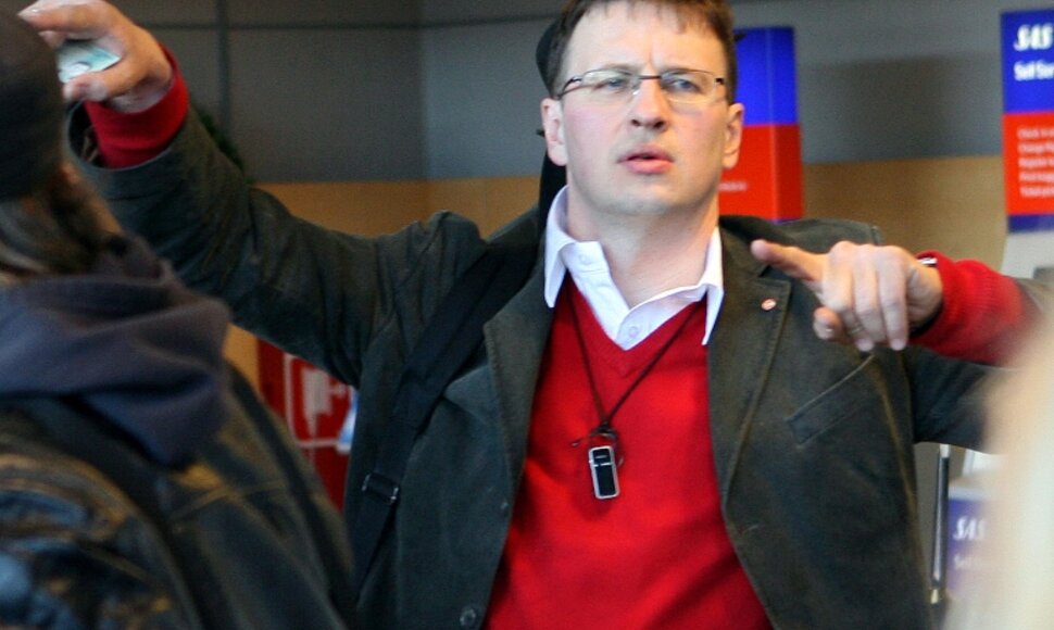 Tikinama, kad apie LRT muzkos laidų prodiuserio J.Vilimo atleidimą i&scaron; užimamų pareigų LRT vadovybė nesvarstė.
