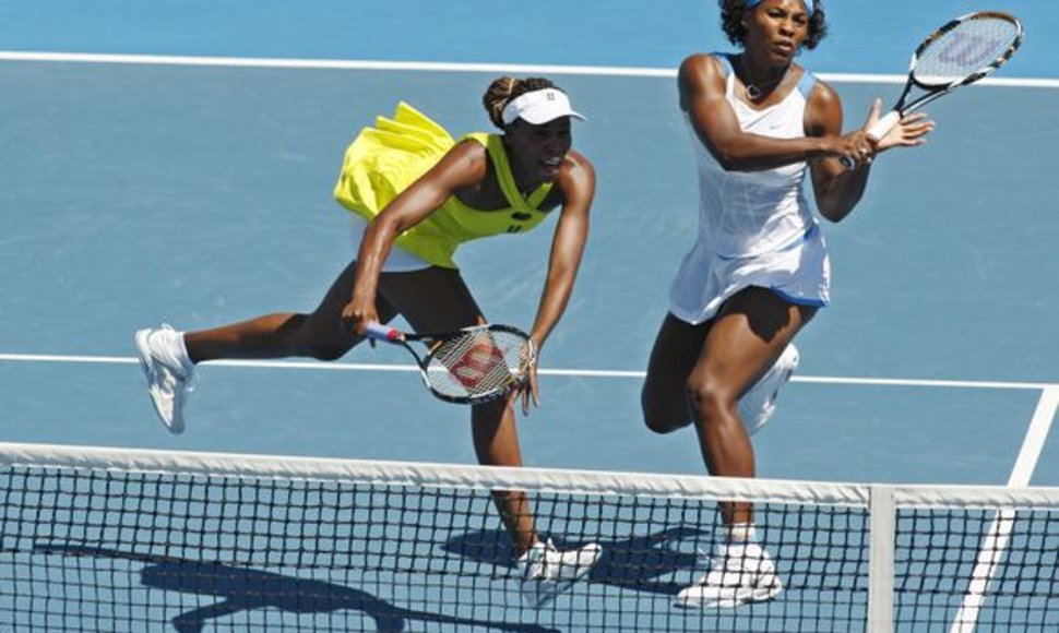 Didžiojo kirčio serijos turnyrų finaluose Serena ir Venus nė karto nepralaimėjo.