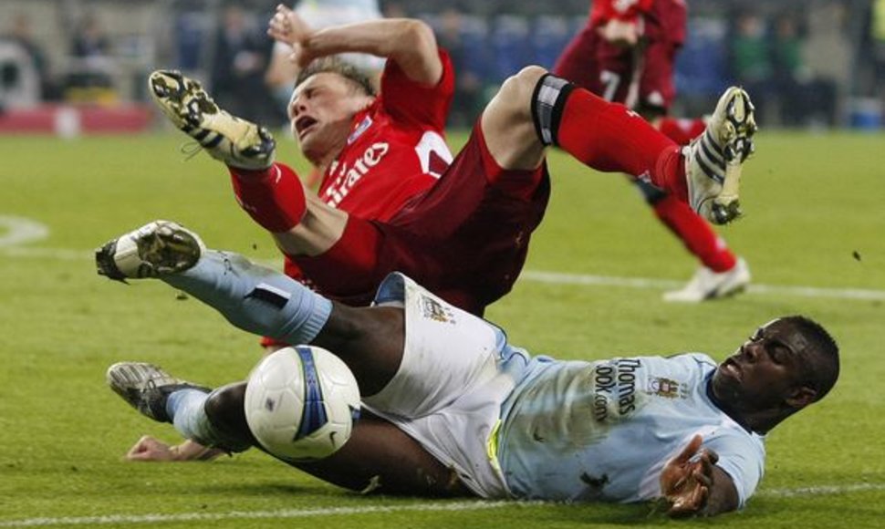 Arabų remiama „Manchester City“ klubui nepavyko rimčiau įkąsti vokiečių komandai.