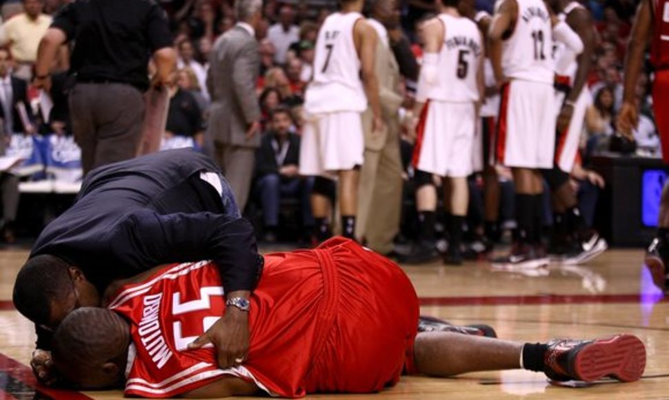 D.Mutombo 18 metų karjera NBA baigta.