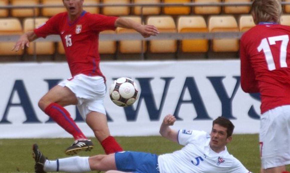 Serbai nesunkiai įveikė Farerų salų futbolininkus