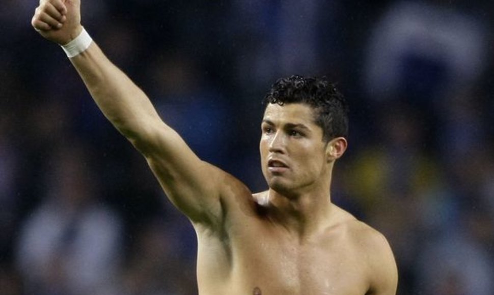 Už C.Ronaldo „Real“ ketina suploti 93 mln. eurų