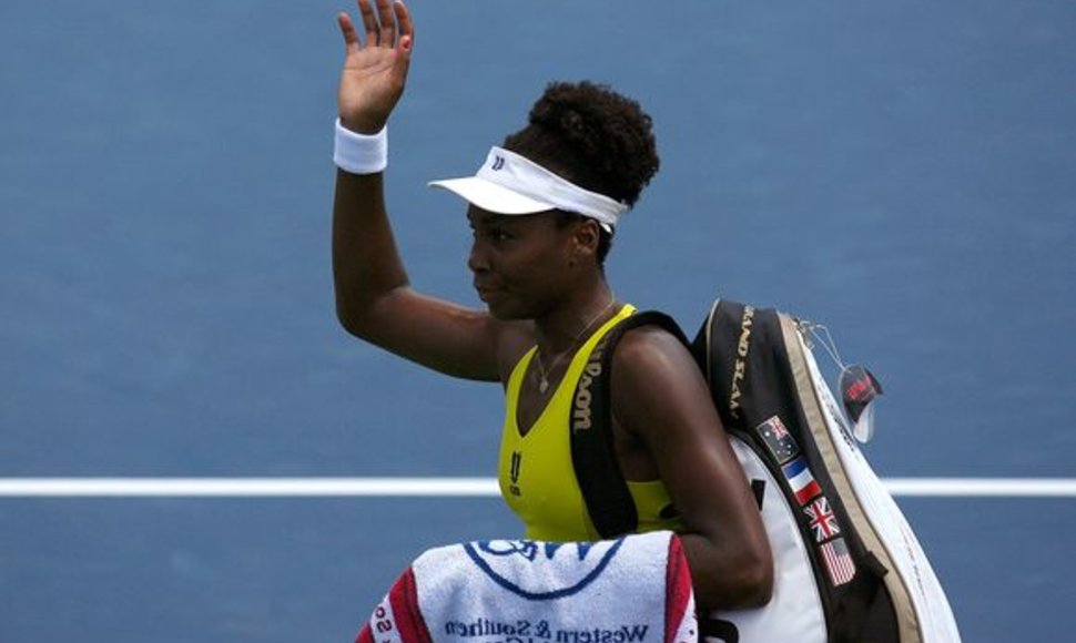 V.Williams, kaip ir jos sesuo Serena neįveikė aštuntfinalio barjero