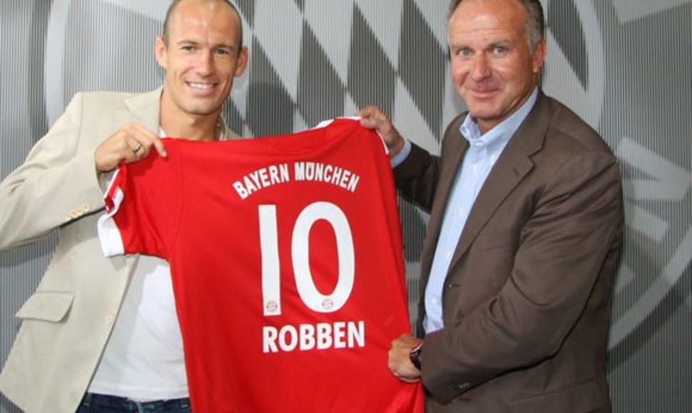 A.Robbenas pristatytas Miuncheno klube