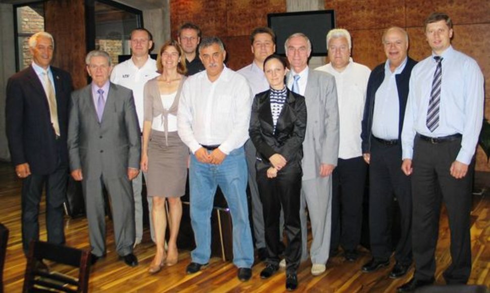 2009 ir 2011 metų Europos krepšinio čempionato vadovų susitikimas Katovicuose.