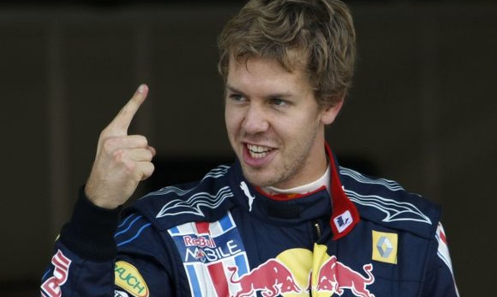S.Vettelis startuos iš pirmos vietos Japonijoje