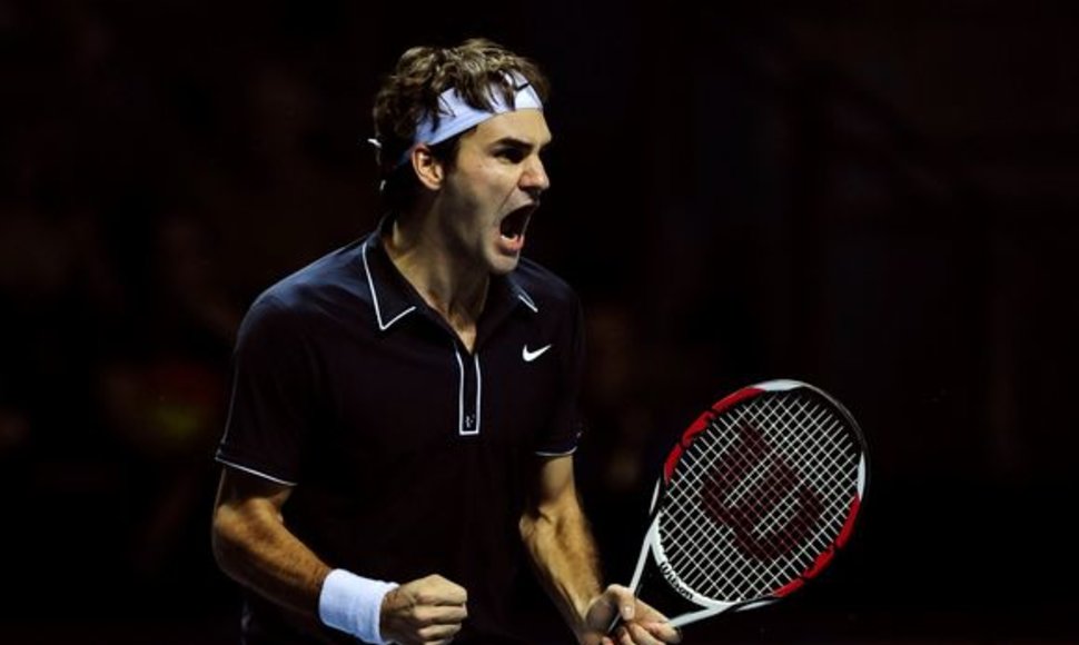 R.Federeris pralaimėjo argentiniečiui paskutinį mačą, tačiau pateko į pusfinalį