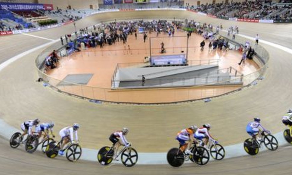 Pruškove penktadienį prasidėjo Europos dviračių treko čempionatas