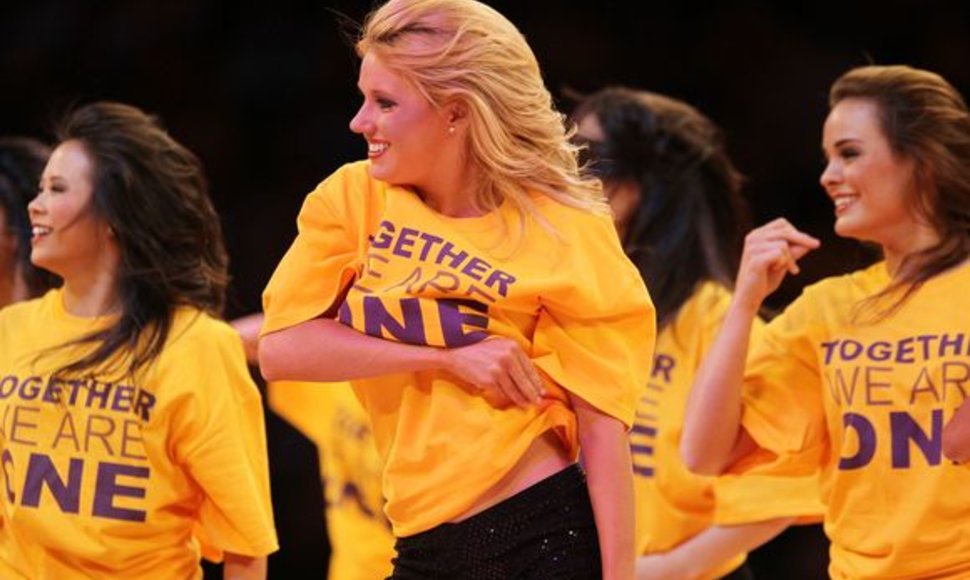 Geltonieji „Lakers“ marškinėliai