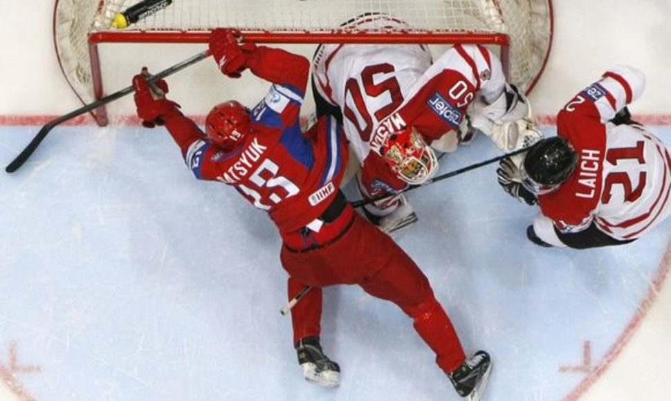 Titulą ginanti Rusijos rinktinė ketvirtfinalyje įveikė kanadiečius