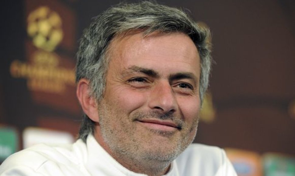 J.Mourinho turi galimybę šį sezoną laimėti trečią titulą - UEFA Čempionų lygą
