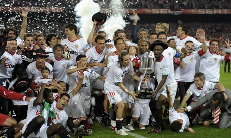 „Sevilla“ penktą kartą klubo istorijoje iškovojo Ispanijos futbolo taurę.