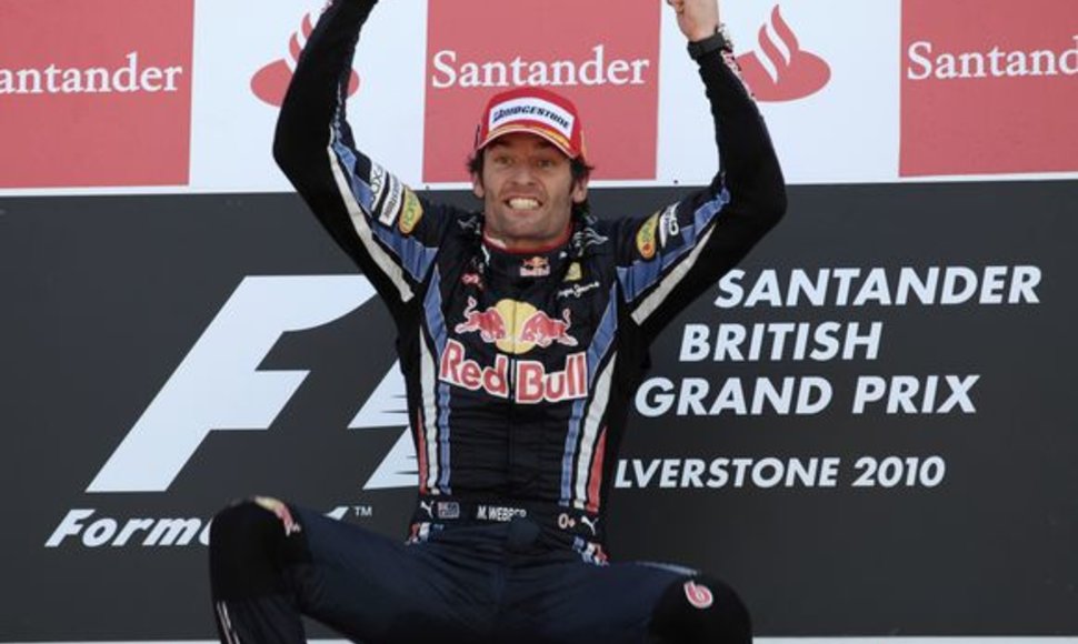 Markas Webberis laimėjo trečias lenktynes šį sezoną