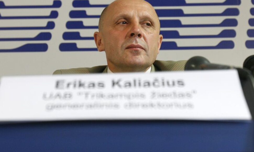 E.Kaliačius renkasi gyvenimą užsienyje.