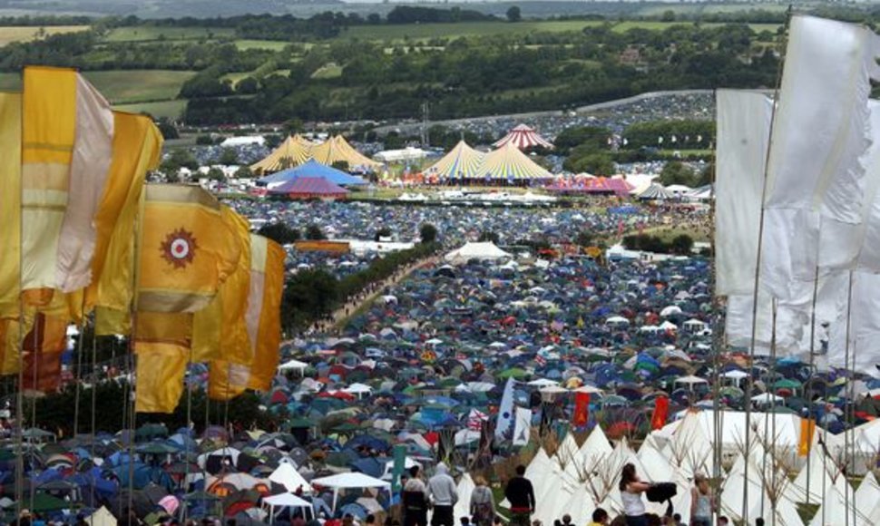 Glastonberis į savo glėbį priima visus, nepriklausomai nuo tautybės, tikėjimo, muzikinio skonio ar mados pojūčio.