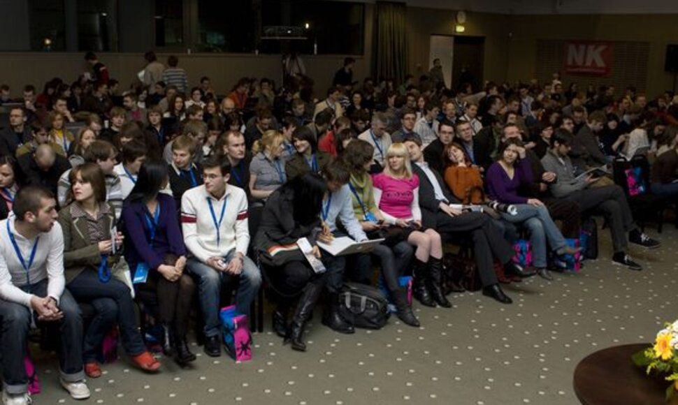 Birželio 4 d. Vilniuje, &bdquo;Siemens&ldquo; arenoje vyks interneto ir tinklara&scaron;čių konferencija &bdquo;Login2009&rdquo;, į kurią jau trečius metus kviečia jungtis konferencijos draugas &bdquo;Omnitel&ldquo;. 