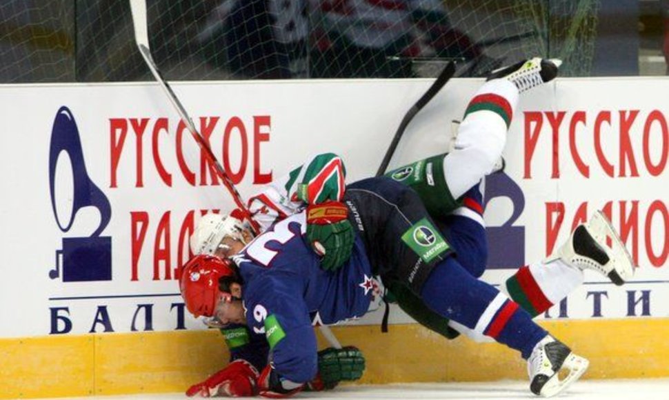 Pirmą kartą Lietuvoje surengtos Kontinentinės ledo ritulio lygos (KHL) rungtynės tarp Sankt Peterburgo SKA ir Kazanės „Ak Bars“ klubų.