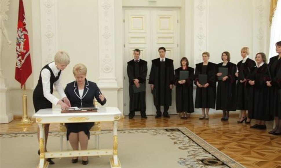 Grybauskaitė su teisėjais