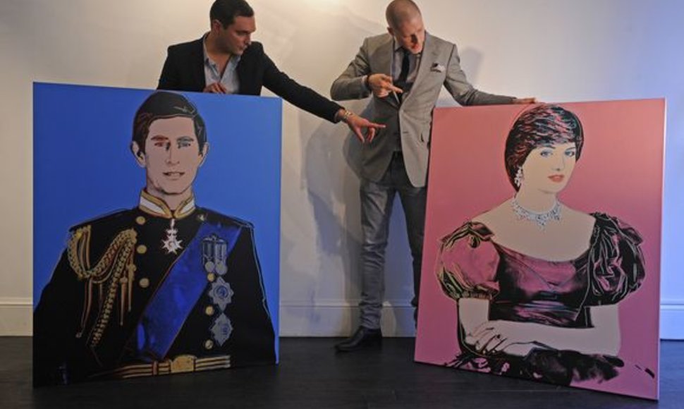 Princesės Dianos ir princo Charleso portretai