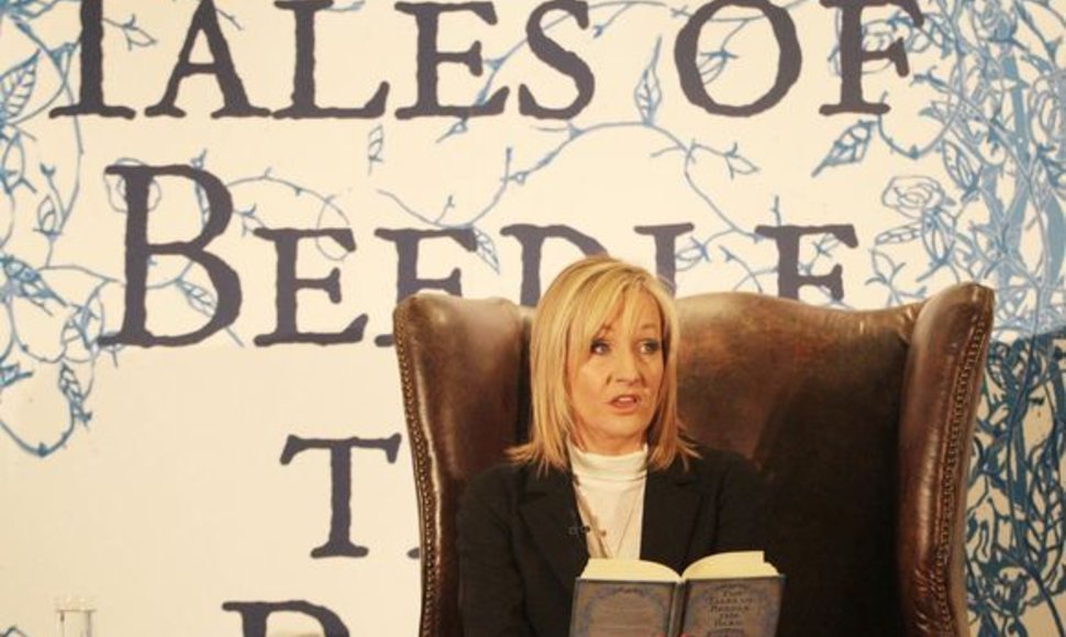 Naujoji J.K.Rowling knyga jau graibstoma kino prodiuserių. 