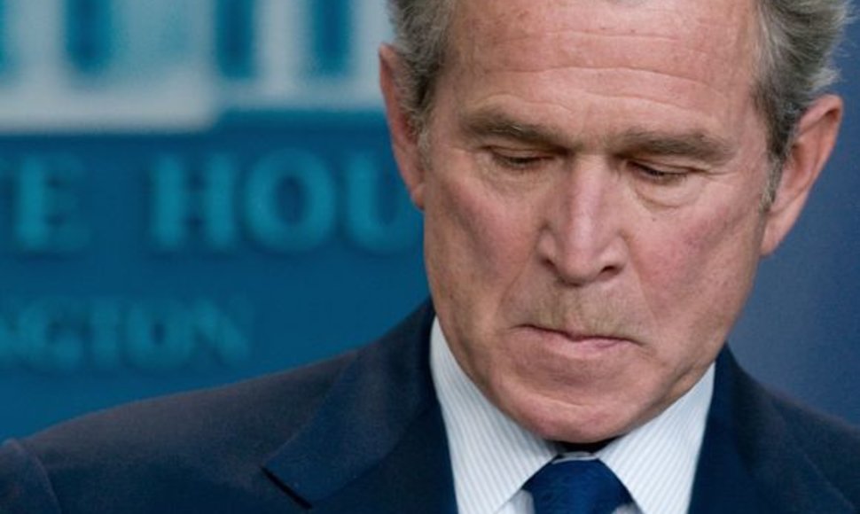 Bushas paskutinėje savo konferencijoje.