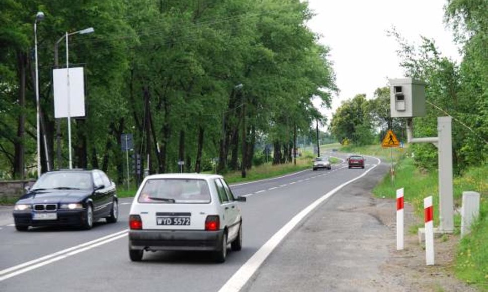 Lenkijos pakelėse gausu automatinių greičio matuoklių.